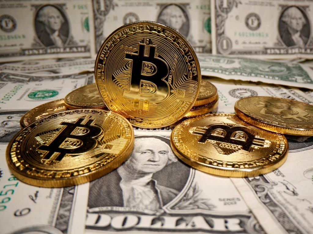 Can Bitcoin Replace Fiat Currency?