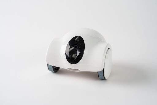 GULIGULI Pet Companion Robot Offers Exceptional High Def