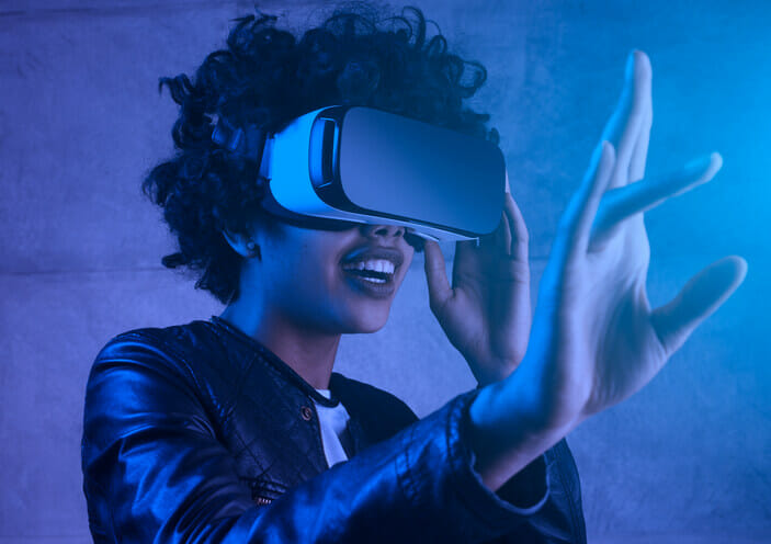 Immersive Experiences with Virtual Reality